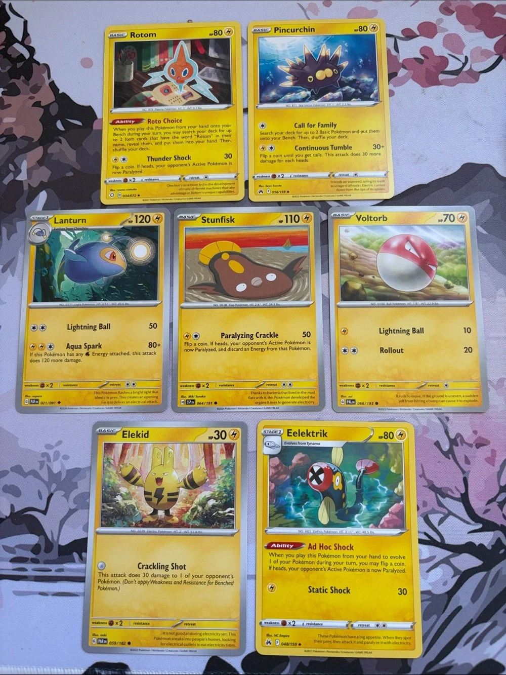 ⚡ Electric Creature Pokémon Card Lot | Rotom Lanturn Voltorb Elekid ✨5/$25✨